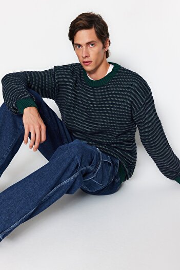 Trendyol Collection Πράσινο πουλόβερ Jacquard Crew Neck - κανονική εφαρμογή TMNAW22KZ0658