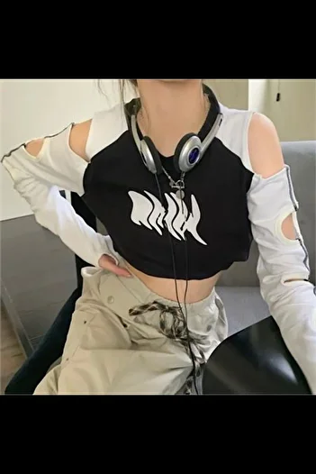 Köstebek Μαύρο μακρυμάνικο Crop Raglan με τρύπα