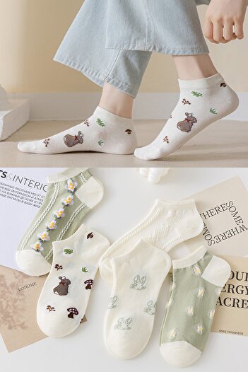BGK 5 Pairs of Ecru Rabbit Patterned Socks