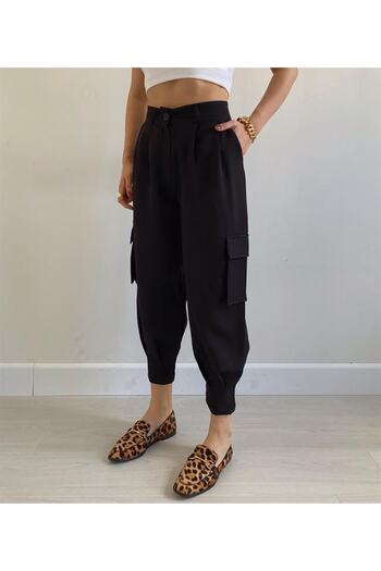 Laluvia Black Cargo Pocket Pants