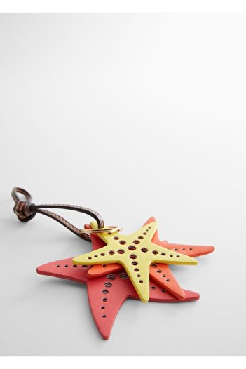 MANGO Woman Leather look star keychain