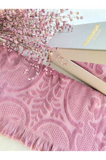 Altınbaşak DOWERY 50X90CM. VELVET TEXTURE 3D EMBOSSED TASLE HAND, FACE AND HEAD TOWEL IN A SPECIAL GIFT BOX