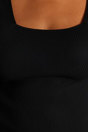 Trendyol Curve Πλεκτό φόρεμα με μαύρο τετράγωνο γιακά TBBAW24AH00005