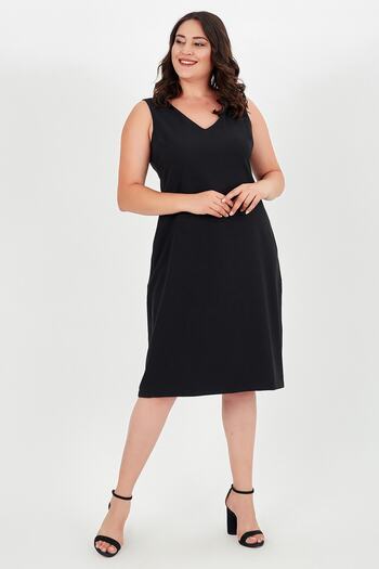 Moda Cazibe Plus Size V Neck Sleeveless Dress
