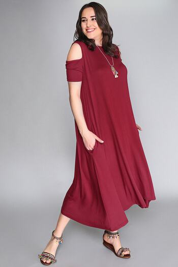 Curvy Trend Shoulder Low-cut Viscose Dress