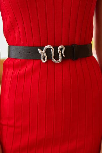 Olalook Women's Black Snake Buckle Faux Leather Belt KMR-19000011