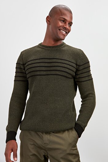 Trendyol Collection Khaki Slim Fit Woolen Crew Neck Long Sleeve Sweatshirt Tmnaw20Kz1118