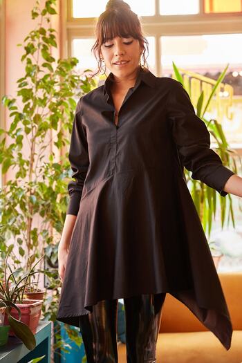 Olalook Women's Black Shirt Collar Asymmetrical Tunic TNK-19000034