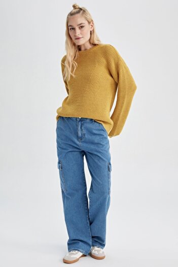DeFacto Regular Fit Crew Neck Basic Knitwear Sweater H6905Az23Wn