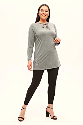 Curvy Trend Plus Size Collar Turtle Eye Detailed Tunic