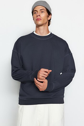 Trendyol Collection Anthracite Crew Neck Oversize Sweatshirt - Contrast Stitching Detail Tmnaw24Sw00011