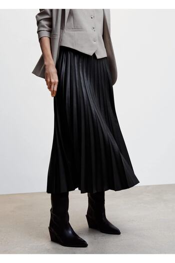 MANGO Woman Leather look pleated skirt