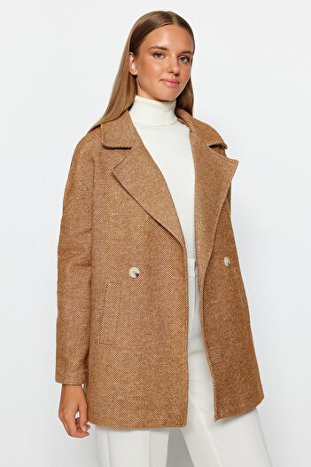 Trendyol Collection Παλτό με φαρδιά κοπή Camel Oversize TWOAW24KB00091
