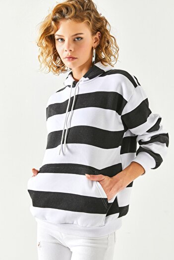 Olalook Women's White Black Thick Striped Kangaroo Pocket Fleece Inside Sweatshirt SWT-19000615