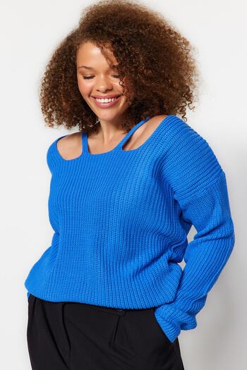 Trendyol Curve Indigo Front Window/Cut Out Detailed Knitwear Sweater TBBAW24AN00034