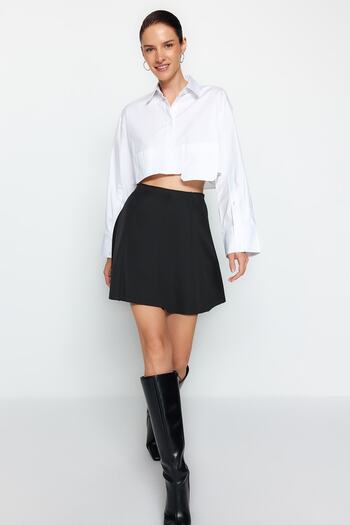 Trendyol Collection Černá Skater Mini Flounce Pletená sukně TWOAW24ET00215