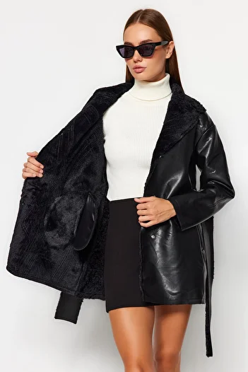 Trendyol Collection Oversize Faux Leather Coat - Belted, Plush Collar Detail, Black Premium Twoaw24Kb00150