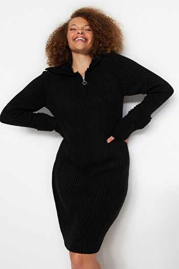 Trendyol Curve Black Plush Detailed Zipper Closure Knitwear Dress TBBAW24AH00017