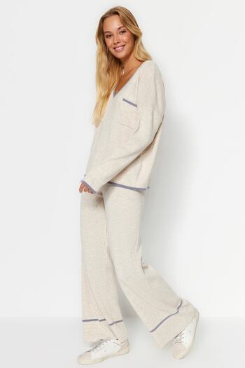 Trendyol Collection Bézs széles szabású szőrös fonal kötöttáru alsó felső szett TWOAW24AU00099