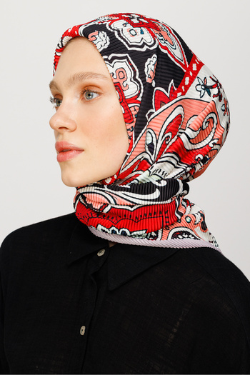 Mooncorn 40 Patch Pattern Pleated Scarf