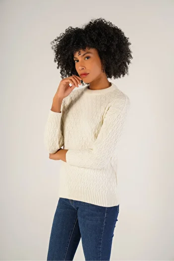 Trist Star Bone Women's Hair Running Crew Neck Wool Sweater