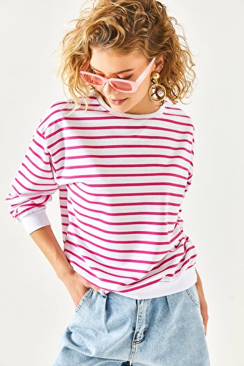 Olalook Women's White Fuchsia Basic Soft Textured Casual Sweatshirt SWT-19000457