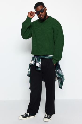 Trendyol Collection Large Size Khaki Knitwear Sweater - Oversize Fit, Crew Neck TMNAW24AN00001