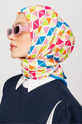 Mooncorn Prism Pattern Pleated Scarf