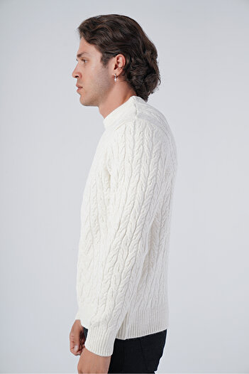 Trist Star Bone Men's Execution Hair Basket Knit Crew Neck Knitwear Wool Sweater