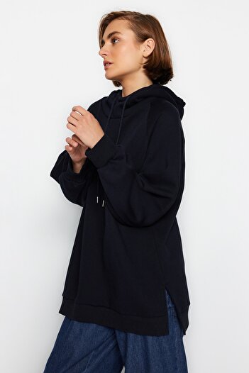 Trendyol Collection Sötétkék kapucnis Oversize bordás kötött pulóver