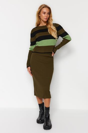 Trendyol Collection Khaki Blocked Knitwear Set - Skirted Lower & Upper Set TWOAW24AU00104