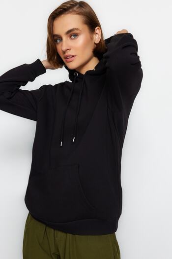 Trendyol Collection Černá klokaní kapsa Boyfriend Boyfriend žebrovaná pletená silná mikina