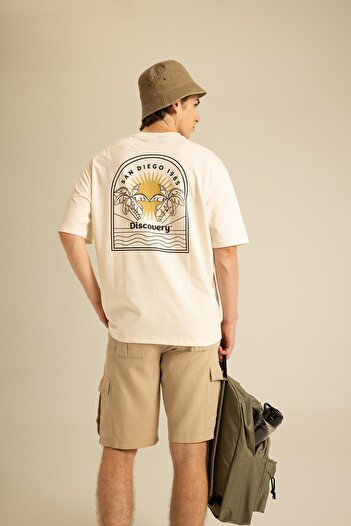 DeFacto Discovery Channel Oversize Fit Crew Neck Short Sleeve T-Shirt B0144ax23hs