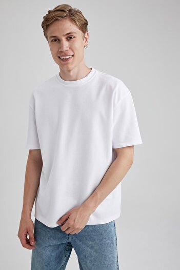 DeFacto Oversize Wide Fit Crew Neck Short Sleeve Basic Plain Heavy Fabric T-Shirt X3926Az23Au