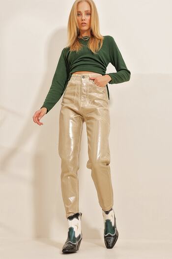 Trend Alaçatı Stili Γυναικείο χρυσό γύψινο παντελόνι Mom Jeans ALC-X10862