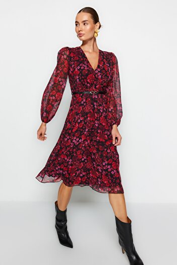 Trendyol Collection Rochie din șifon cu model boho, cu decolteu în formă de A, cu centură, rochie midi țesută TWOAW24EL00660