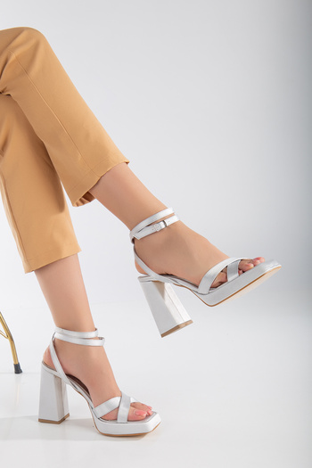 LİLLA women's angular platform high thick heeled shoes