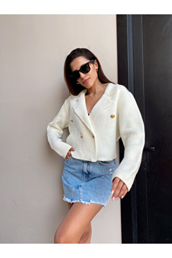 Puella Women's Gold Buttoned Knitwear Crop Cardigan Bone Blazer Jacket