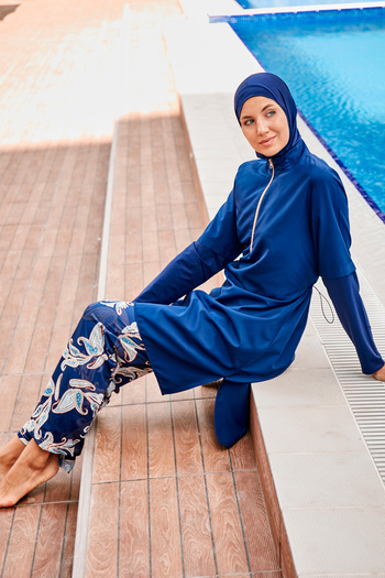 Marina Parachute 4-Piece Navy Blue Leaf Patterned Fully Covered Hijab Swimsuit M2260