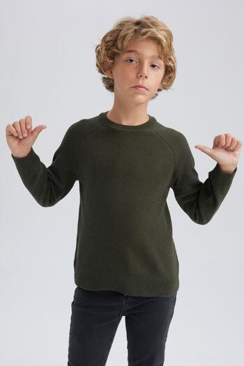 DeFacto Boy's Crew Neck Cotton Knitwear Sweater A3298A823Au