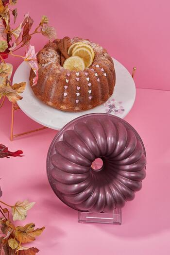 Taç Slice Casting Cake Mold Cherry
