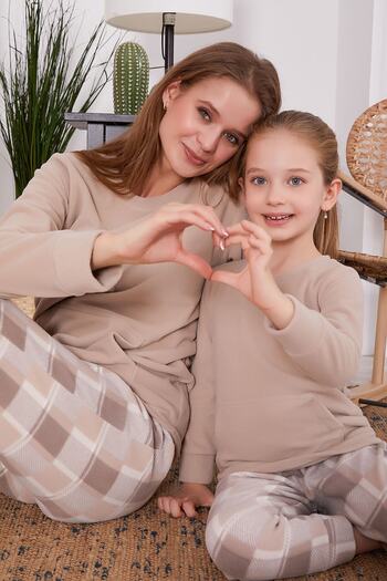Arnetta Girl's Brown Long Sleeve Pajama Set