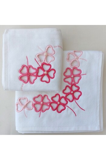 EMİLLİE Cut-Out Embroidered Velvet Anali Girl Towel Set (30X50Cm - 50X90Cm Set)