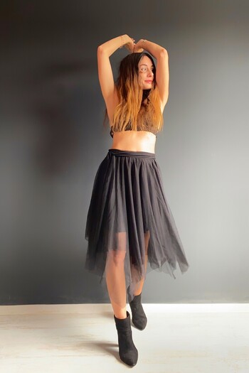 Quincey ASYMMETRIC CUT LINED DOUBLE LAYER TULIP SKIRT
