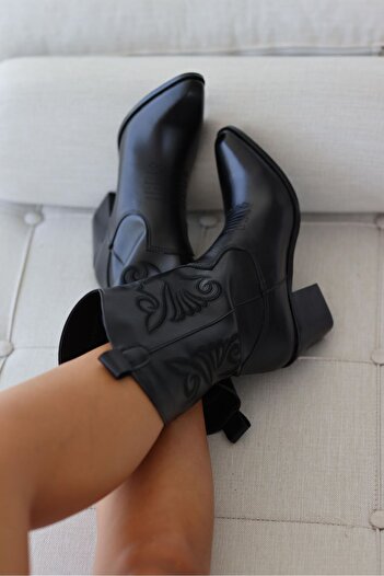 selinshoes Lova Cowboy Black Women's Boots