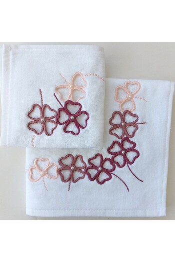 EMİLLİE Cut-Out Embroidered Velvet Anali Girl Towel Set (30X50Cm - 50X90Cm Set)