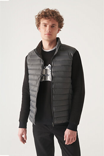 Avva Men's Anthracite Stand Collar Lightweight Windproof Inflatable Sports Vest E006500
