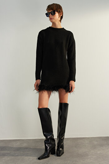 Trendyol Collection Limitovaná edice černého mini úpletu Měkké texturované Otrisch Detailed Dress TWOAW24EL00675