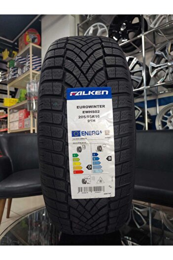 Falken 205/55 R16 TL 91H EUROWINTER HS02 Oto Kış Lastiği ( Üretim : 2023 )