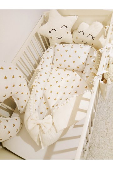 سرير أطفال بتصميم فاخر من Babynest، سرير أطفال من جانب الأم، وسادة وبطانية